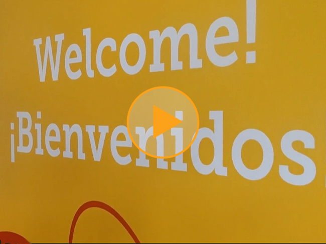 Video de LATAM que dice: "Welcome Bienvenidos".
